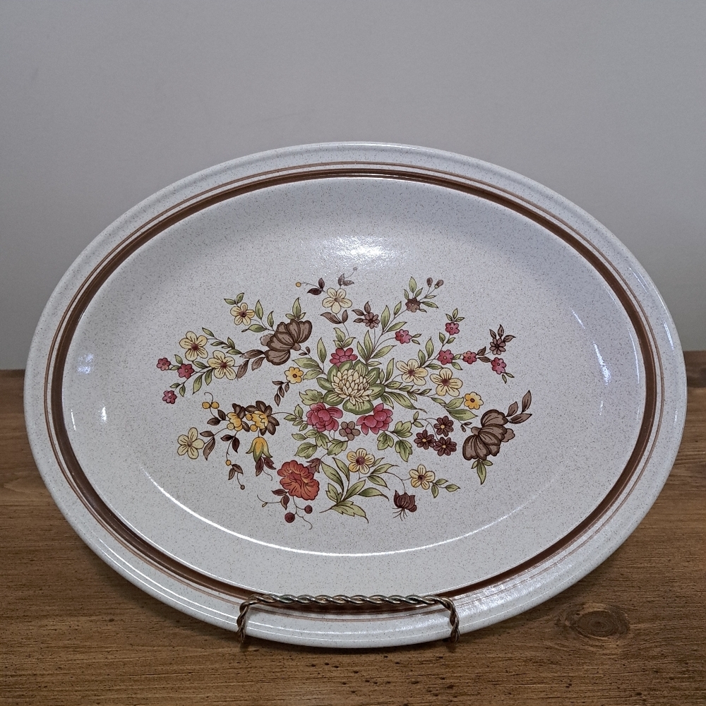 Royal Doulton 'Gaiety' Pattern Oval Serving Platter Lambeth Stoneware LS 1014